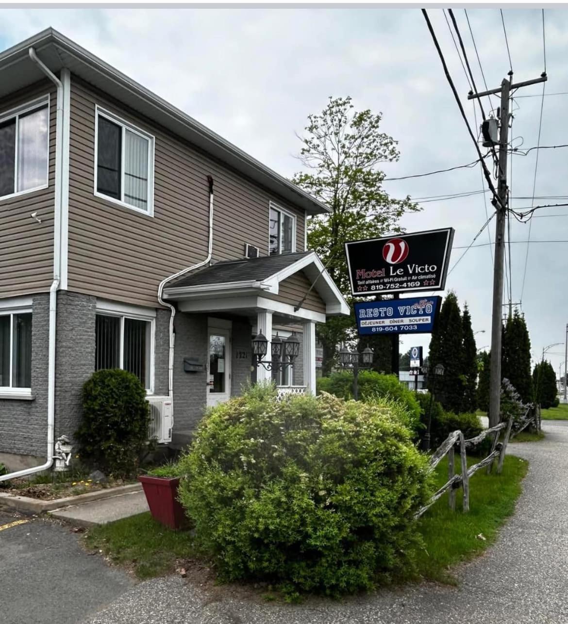 Motel Le Victo Victoriaville Buitenkant foto