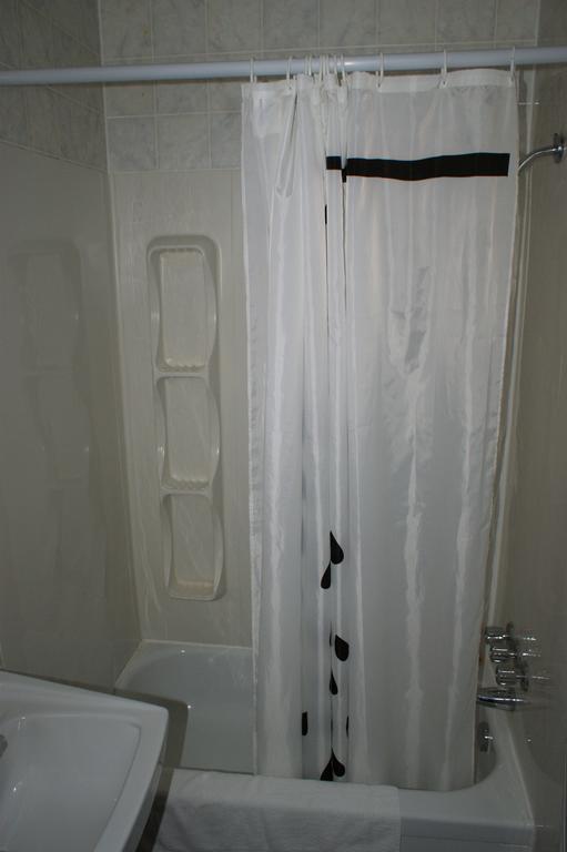 Motel Le Victo Victoriaville Buitenkant foto